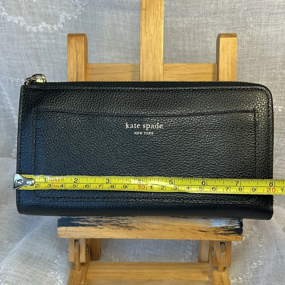 NWOT Kate Spade leather large wallet